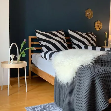 Διαμέρισμα Hen Coop In Complete House Mit Optionaler Sauna