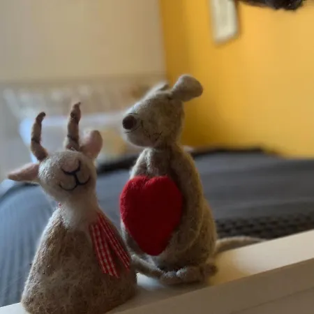 Hen Coop In Complete House Mit Optionaler Sauna Διαμέρισμα *