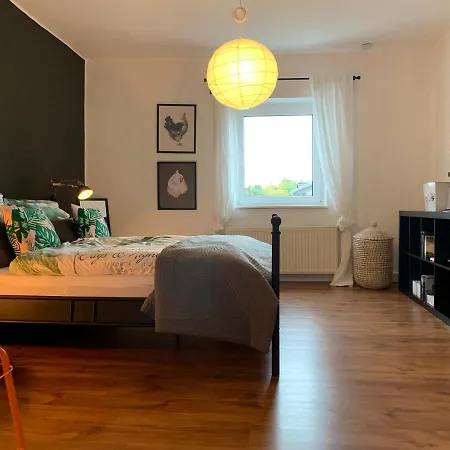 Hen Coop In Complete House Mit Optionaler Sauna