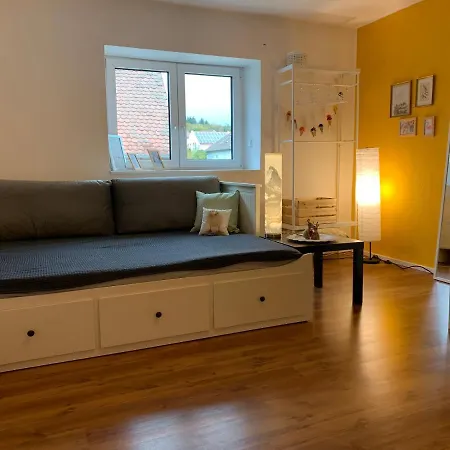 Hen Coop In Complete House Mit Optionaler Sauna Διαμέρισμα