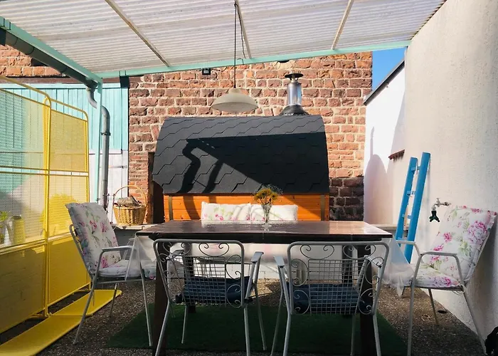 Appartement Hen Coop In Complete House Mit Optionaler Sauna *